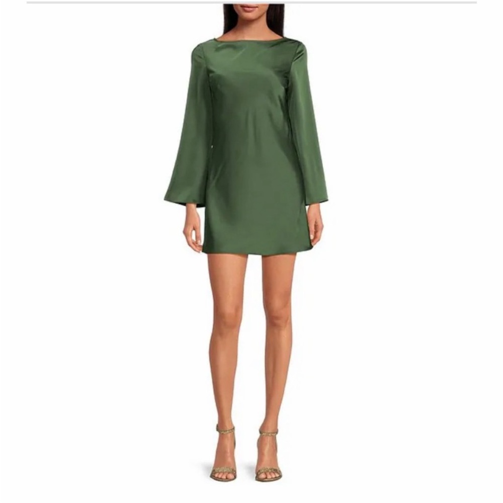 NWT Gianni Bini Dionne Satin Long Sleeve Open Back Mini Dress